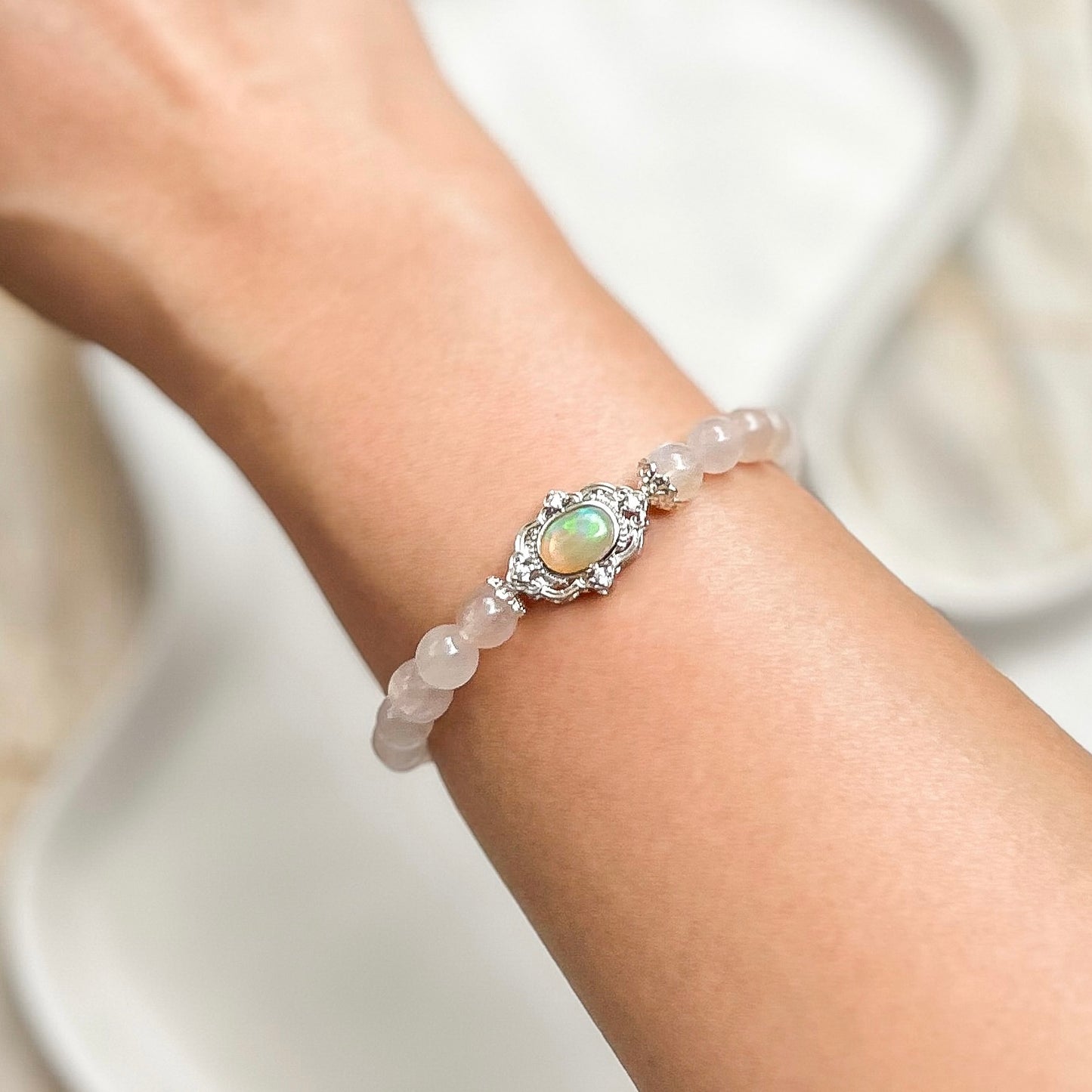 Lunaria [Opal - Moonstone]
