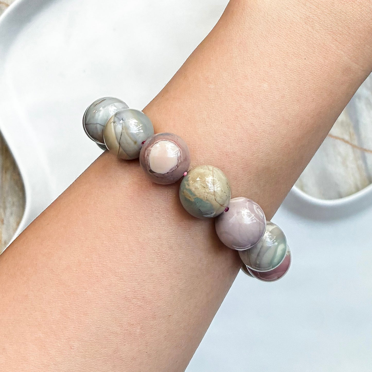 Milkshake Alashan Agate 15cm